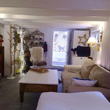 Paris Authentic House Métro Rer B 8 Beds Villa Gentilly