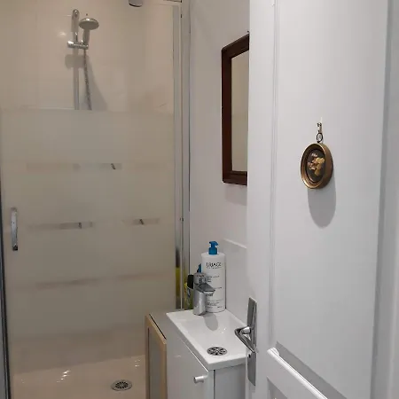 Villa Paris Authentic House Métro Rer B 8 Beds *