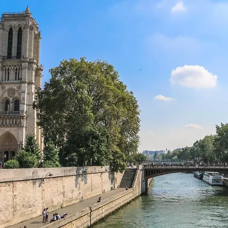Villa Paris Authentic House Métro Rer B 8 Beds Gentilly